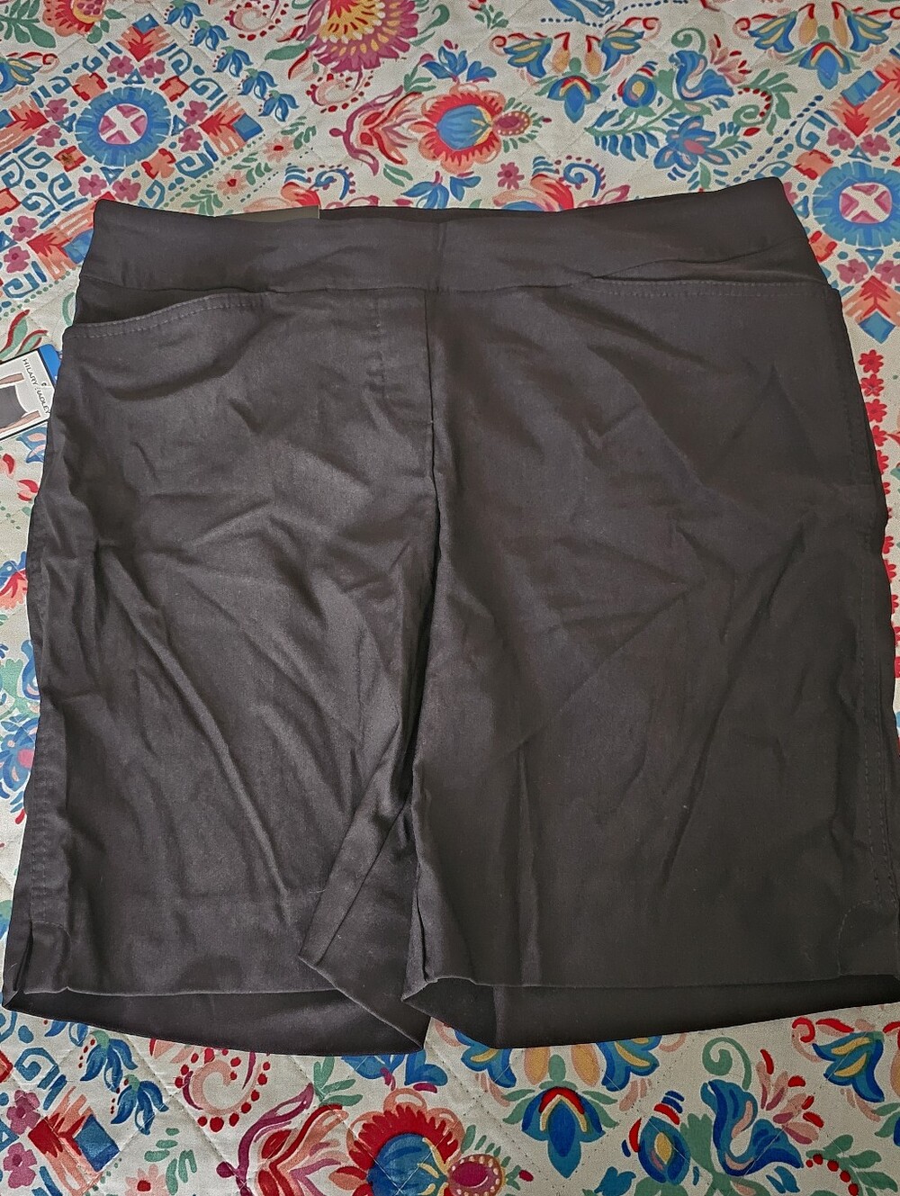 Hilary Radley Women's Comfort Stretch Bermuda Shorts Black Large 1364095 NWT